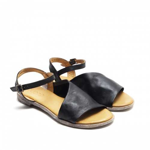 Leather Flat Sandals