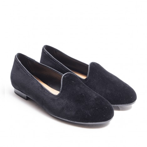 Black Velvet Slipper