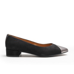 Pointed Toe Shoe