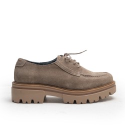 Lace up Shoe