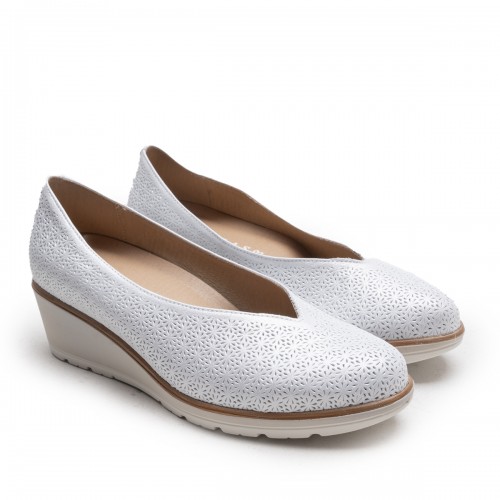 White Wedge Heel Shoe