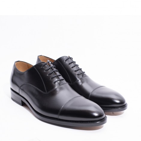 Oxford Black Leather