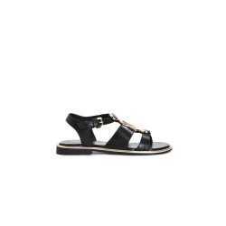 Sandalia piel negra con detalles oro