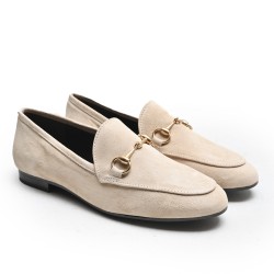 Mocasín estribo en serraje chameau