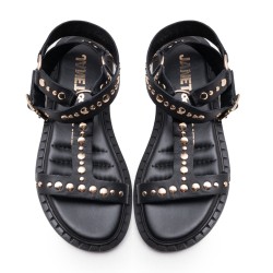 Sandalia Piel Negra Tachas Doradas